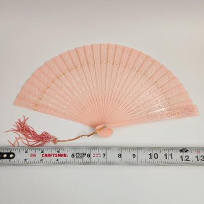 VINTAGE PINK PLASTIC? FAN
