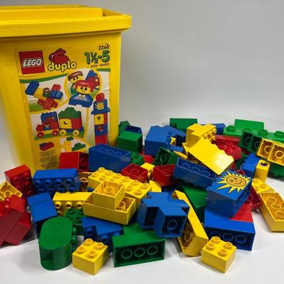 LEGO Duplo Building Blocks Preschool Toddler Toy with Container |  EstateSales.org