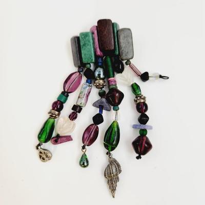 HANDCRAFTED MULTI BEAD ARTISTIC BROOCH