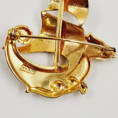 BEAUTIFUL SPAIN GOLD TONED HAND PAINTED SHIP BROOCH