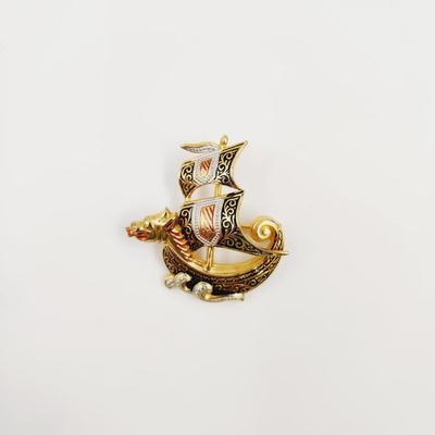 BEAUTIFUL SPAIN GOLD TONED HAND PAINTED SHIP BROOCH
