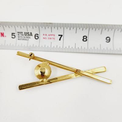 VINTAGE GOLD TONED SPARKLY BROOCH PIN