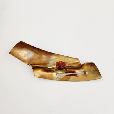 BEAUTIFUL BRONZE W/ NATURAL STONE ART PIN