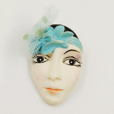 VINTAGE LADIES FLAPPER PIN