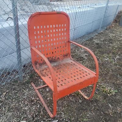 ANTIQUE HEAVY METAL LATTICE BACK CHAIR