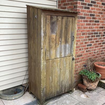 1062 Smith & Hawken Cedar Garden Shed with some supplies