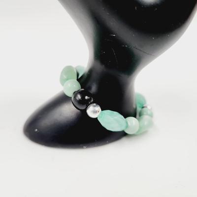 FUN STRETCHY GREEN & BLACK DESIGNER BRACELET