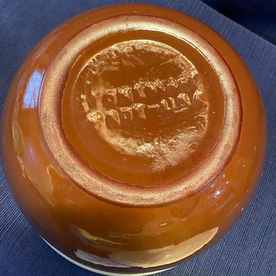 1940s Oxford Stoneware 8â€ Mixing Bowl