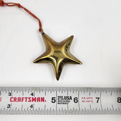 FANTASTIC BRASS STAR DECOR