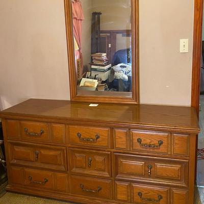 Vintage Bassett Dresser W/Mirror