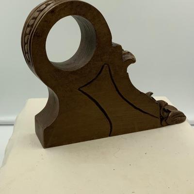 Decorative cornice