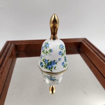 VINTAGE ENESCO JAPANESE WHITE W/ BLUE ROSE FLOWER GOLD GILT COVERED HANDLE BELL