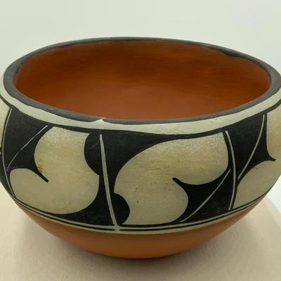Santa Domingo pottery