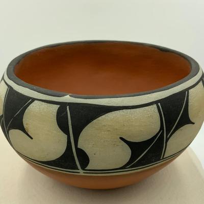 Santa Domingo pottery