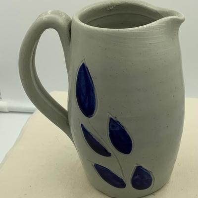 Williamsburg pottery