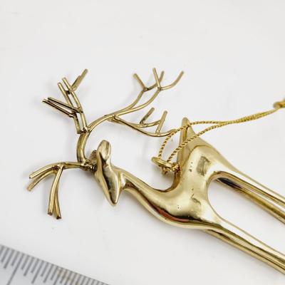 FANTASTIC BRASS REINDEER ORNAMENT