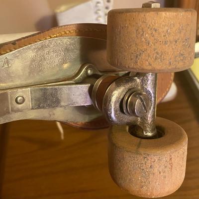 Hyde Roller Skates