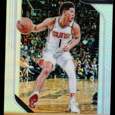 DEVIN BOOKER SILVER PRIZM