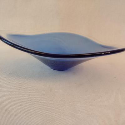 Contemporary Design Art Glass Centerpiece Bowl