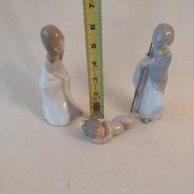 Lladro Three Piece Nativity Scene Mary, Joseph, and the Baby Jesus Figurines
