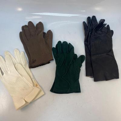 Set of 4 Pairs of Vintage Gloves Knit Leather