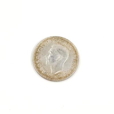 1945 SILVER CANADIAN 50 CENT COIN