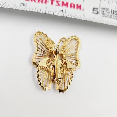 VINTAGE GOLD TONED BUTTERFLY PIN