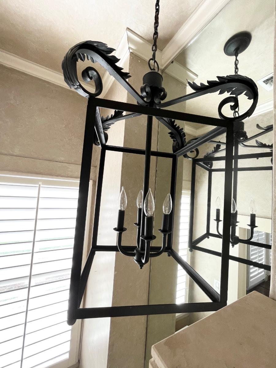 Black Iron Dramatic Four (4) Bulb Candelabra Light Fixture