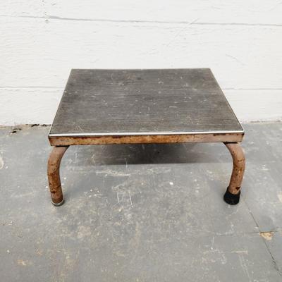 VINTAGE HEAVY METAL STEP STOOL