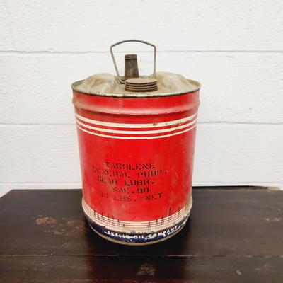 VINTAGE SKELLY QUALITY 5 GALLON CONTAINER