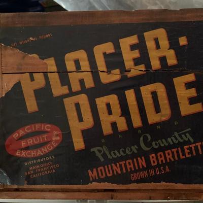 wooden fruit box with label#4 (6 total listed in this sale listing)