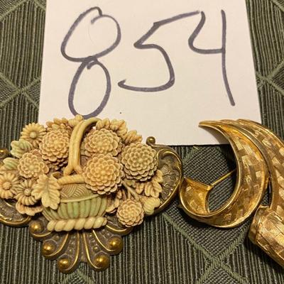 Gold Tone Pins