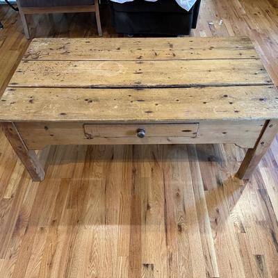 Knotty pine coffee table deals