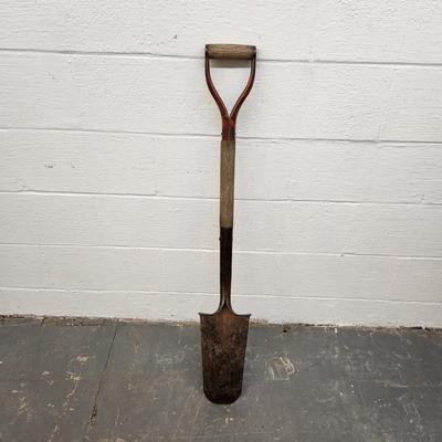 VINTAGE LONG METAL SHOVEL