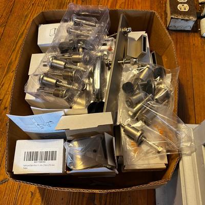 627 Lot of Hardware, Bolts, Pulleys
