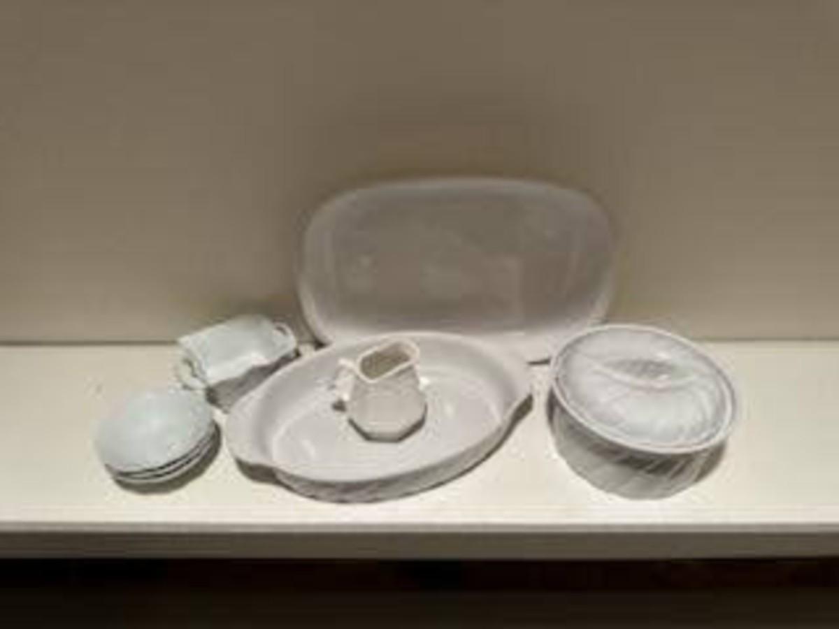 various-types-of-serving-and-baking-pieces-estatesales