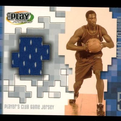 2002 UD Playmakers Kwane Brown Game Worn #'D 039/350