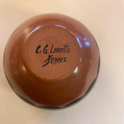 Ã‡. G. Loretto pot
