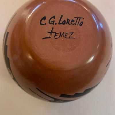 Ã‡. G. Loretto pot