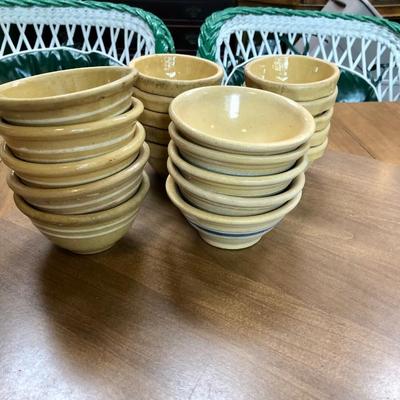 Walker Roemer Dairies milk carrier plus VTG hogshead cheese cups