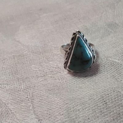 Gorgeous Turquoise 925 Ring Size 6.5