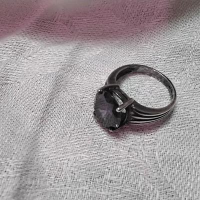 Gorgeous Vintage Amethyst 925 Ring Size 6