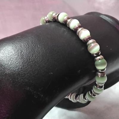 Stunning Vintage Green Cat's Eye 7" 925 Bracelet