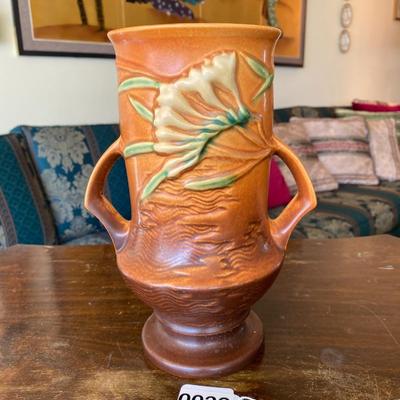 Midcentury Roseville Brown Freesia 123-9 Vase