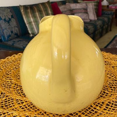 Vintage Yellow Gladding McBean Ice Lip Pitcher