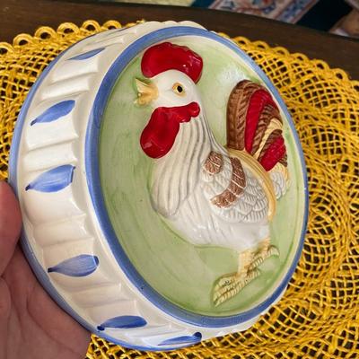 Vintage Ceramic Rooster/Chicken Jello Mold & Wall Art 