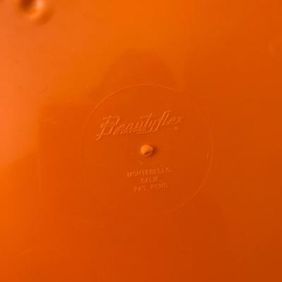 Vintage Orange Beautyflex Plate Holder