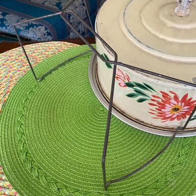 Vintage 50's Metal Toleware Cake Holder