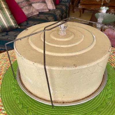 Vintage 50's Metal Toleware Cake Holder