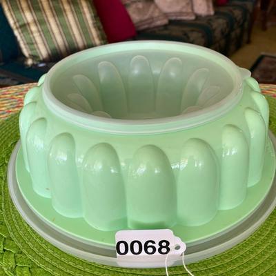 Vintage Tupperware Mint Green Jello Mold